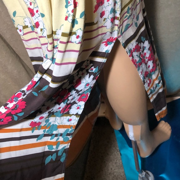 Misell - Picture 2 of 4